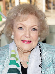 OK! Wake Up Call: Betty White's Snacks, Jennifer Aniston Talks Hair, and More!