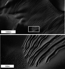 claw marks on mars caused by dry ice sleds